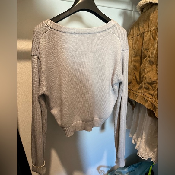 Brandy Melville Cardigan - Picture 2 of 2